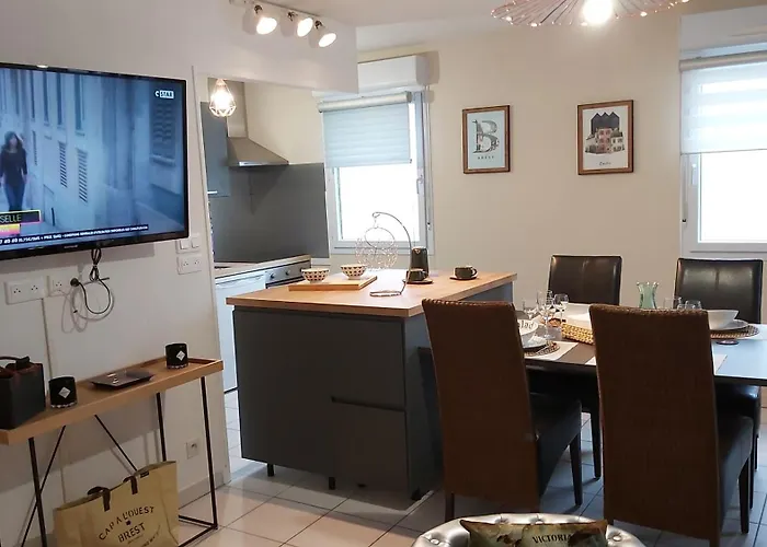 Apartamento L'escale N°13 :appartement Standing Dans *